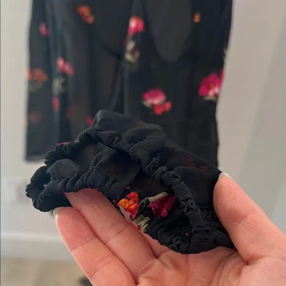 City Chic Black Floral Sheer Blouse - Picture 4 of 7